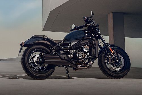 Tampak belakang CFMoto CLC450