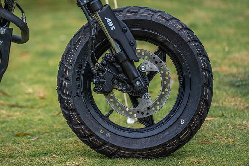 Ban depan CFMoto Papio XO-2