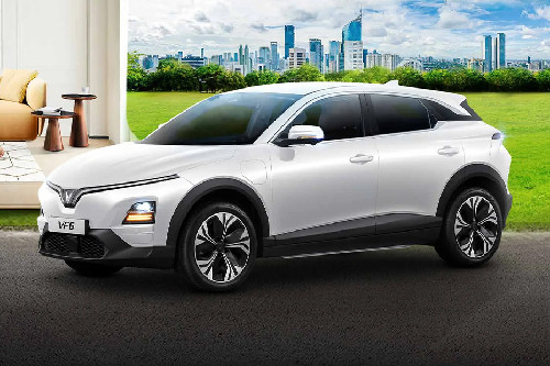 Front Side View VinFast VF 6 Front Side View