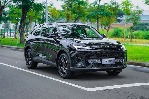BAIC X55 II Front Cross Side View