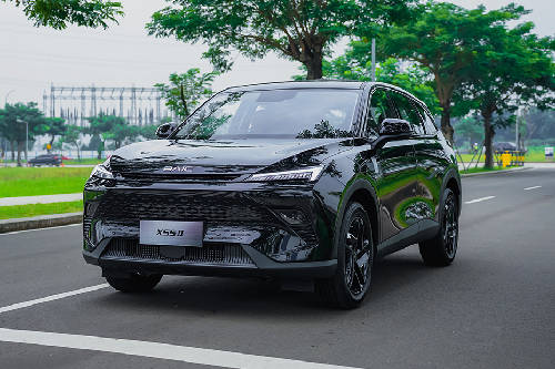 BAIC X55 II Front Side View