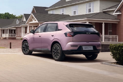 Rear Cross Side View of BAIC T1