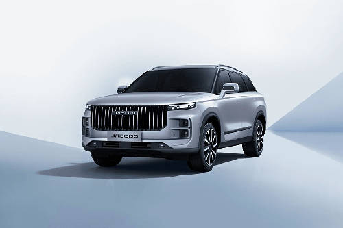 JAECOO J7 Front Side View