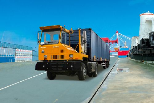 Terminal Tractor 75.280 4x2 Front angle low view