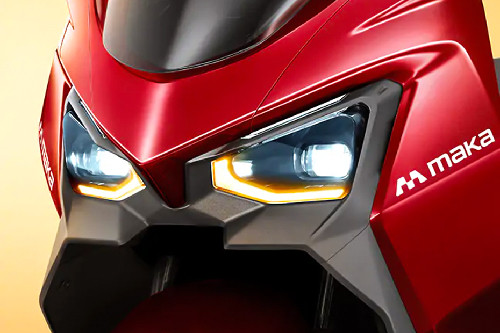 Head Light View Maka Cavalry Head Light View