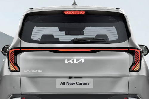 lampu belakang Carens 2026
