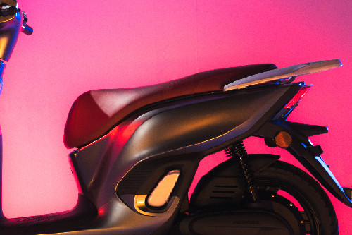 Jok INDOMOBIL eMOTOR Adora