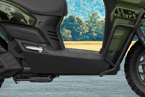 Ruang kaki INDOMOBIL eMOTOR Tyranno