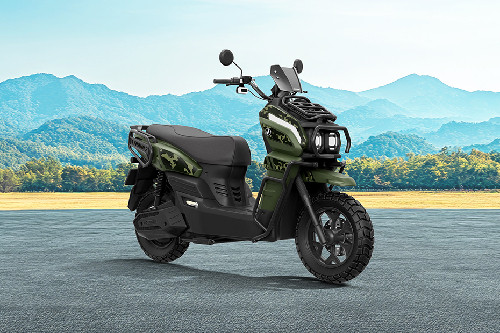 Tampak belakang serong Tampak belakang serong INDOMOBIL eMOTOR Tyranno