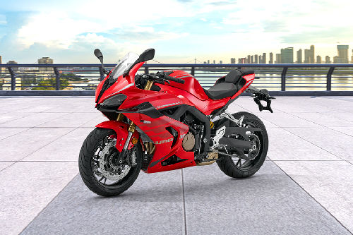 Tampak depan serong QJ Motor SRK 800RR