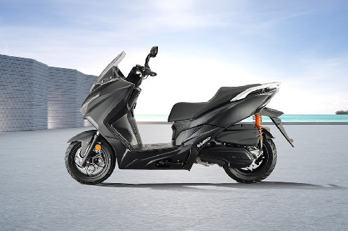 Samping Kiri QJ Motor Fort 250