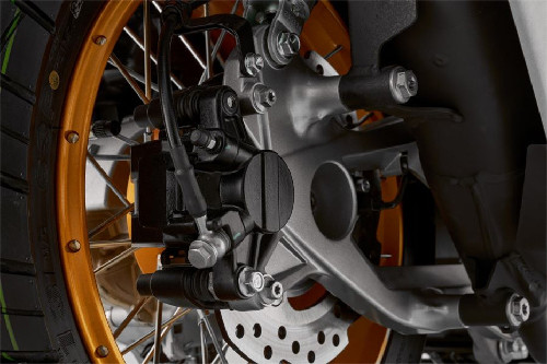 Rem belakang QJ Motor Fort 250 Adventure