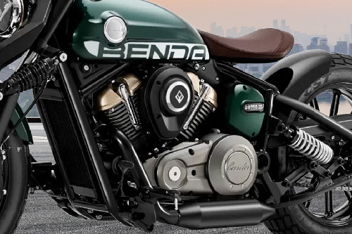 Engine View Benda NapoleonBob 250 Engine View