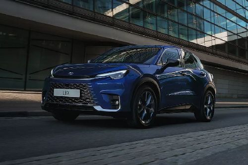 Lexus LBX 2024 Specifications & Features - Zigwheels Indonesia
