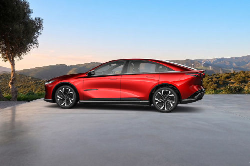 Rear Cross View of Mazda 6E