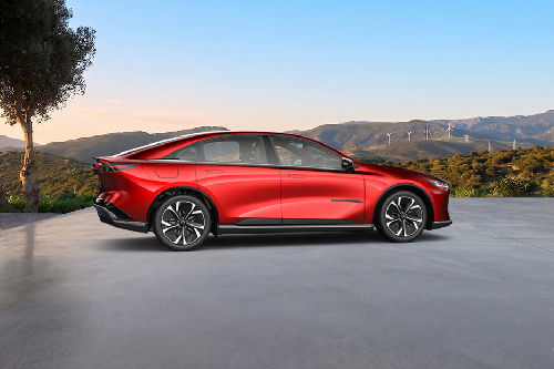 6E Rear Medium Side View