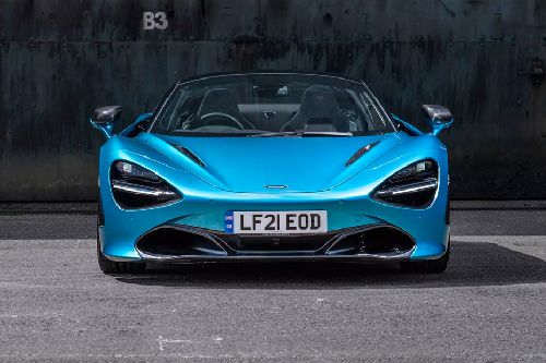 Full Front View of 720S Spider