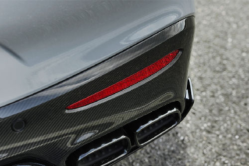 lampu belakang AMG GT