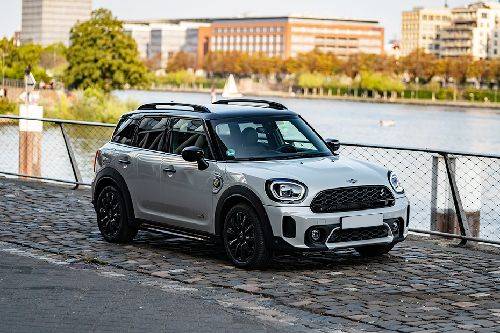 Mobil MINI Countryman Copper 2024 di Indonesia