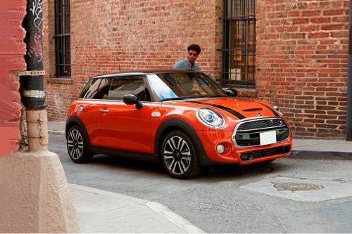 Mobil MINI 3 Door Cooper 2024 di Indonesia