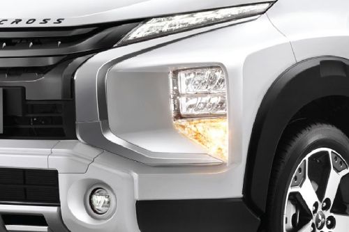 Xpander Cross (2016-2018) Headlight