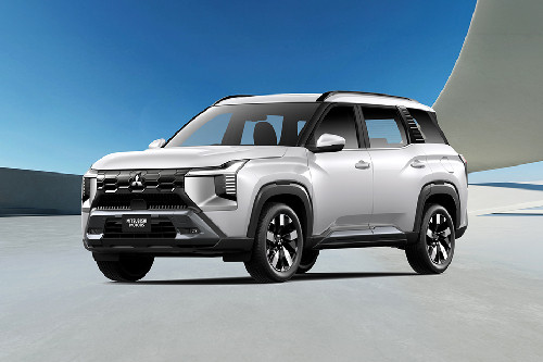 Mitsubishi Destinator Front Side View