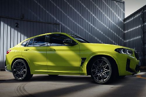 BMW X4 M Front Cross Side View