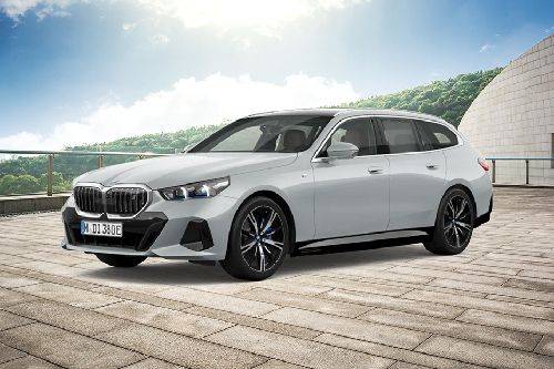 BMW i5 Touring