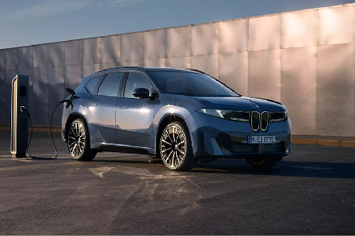 BMW iX3 Front Cross Side View