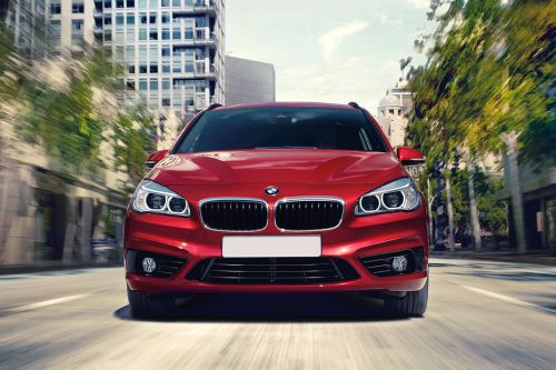 Full Front View of 2 Series Gran Tourer