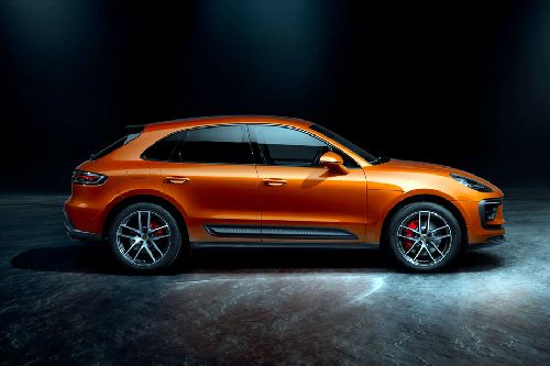Macan Medium Angle Front View