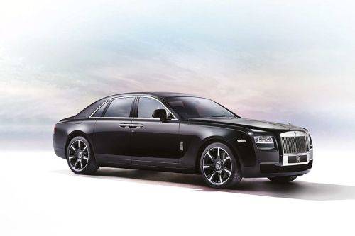 Rolls Royce Ghost Front Cross Side View