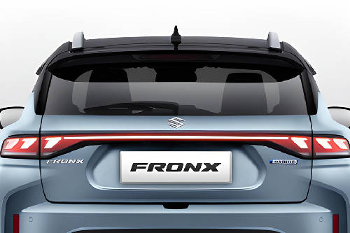 lampu belakang Fronx