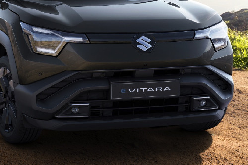 Tampak Grille e-Vitara Tampak Grille e-Vitara