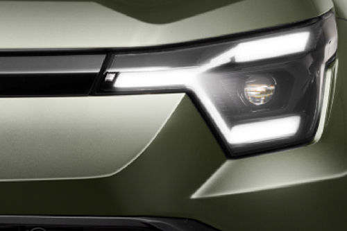 e-Vitara Headlight