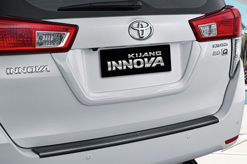 Toyota Kijang Innova 2020 Images Check Interior Exterior