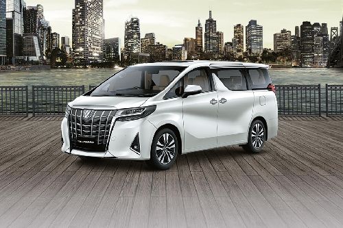 Alphard Front angle low view