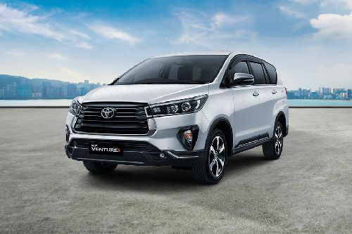 Toyota Venturer 2018