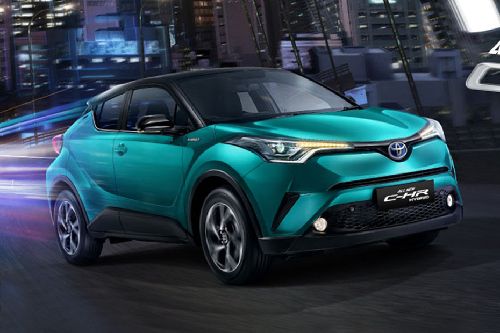Toyota CHR Hybrid Front Cross Side View