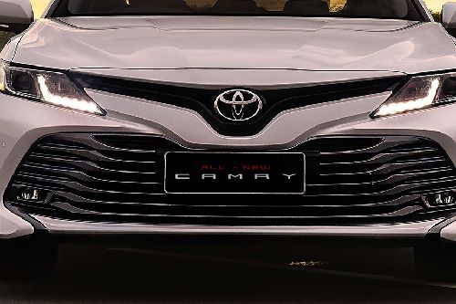Tampak Grille Camry