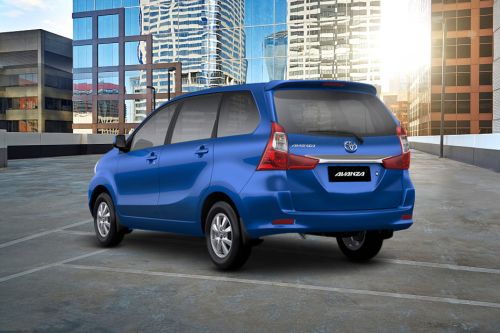 Tampak belakang serong