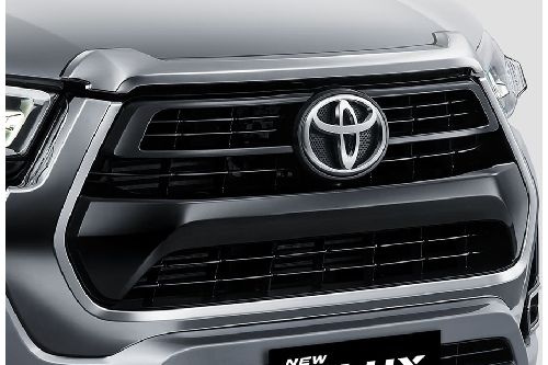 Hilux Grille View