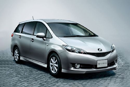 Toyota Wish Price Promo August Spec Reviews