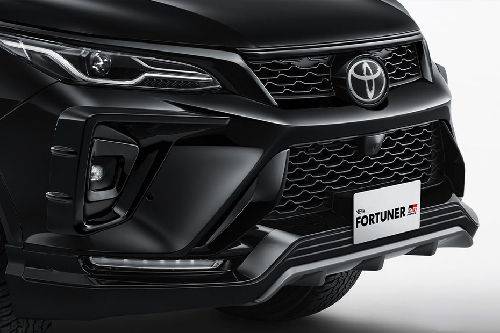 Fortuner Grille View