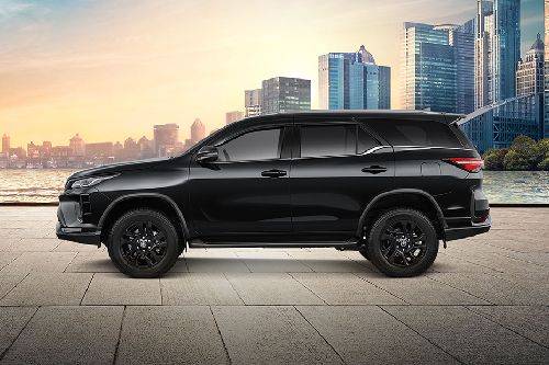 Fortuner Side view