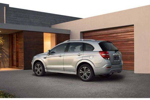 Chevrolet Captiva Harga OTR, Promo November, Spesifikasi & Review