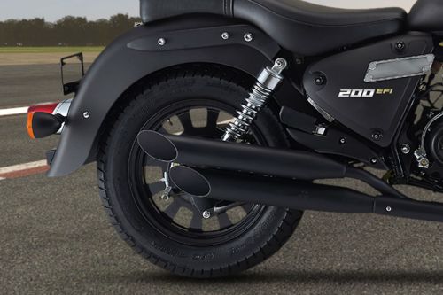 ban belakang Benelli Motobi 200