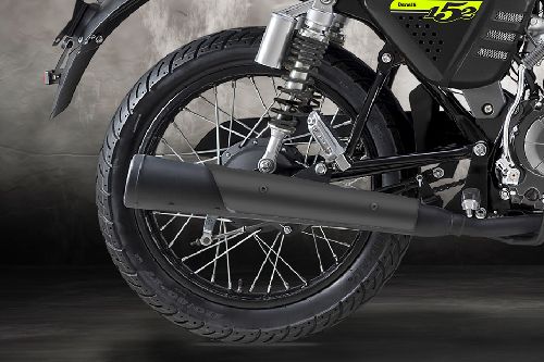 ban belakang Benelli Motobi 152