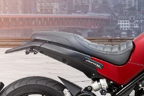 sandaran jok Benelli Leoncino 500