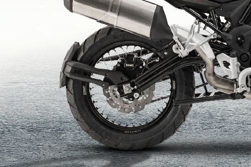 ban belakang Benelli TRK 502X